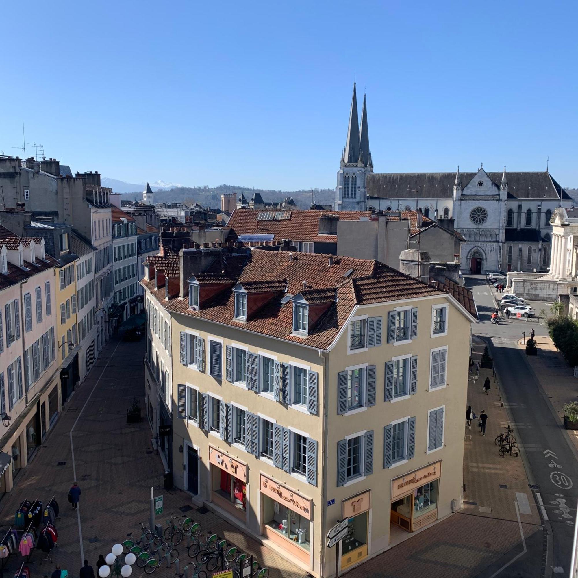 C'Est L'App'Art! Pau Centre Apartment Bagian luar foto
